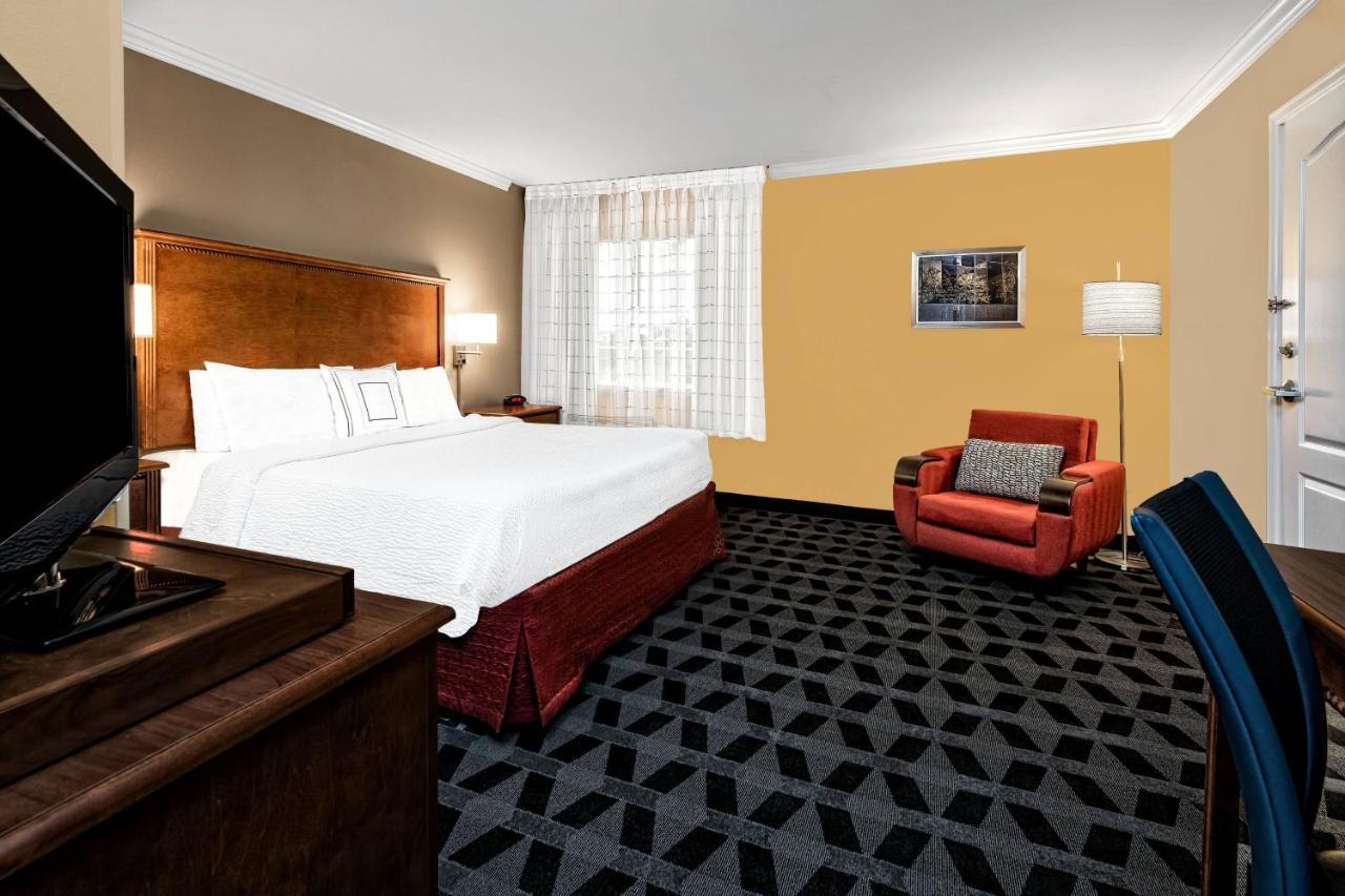 Towneplace Suites By Marriott San Antonio Northwest Buitenkant foto